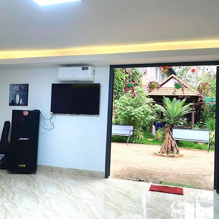 La Giang Garden Hotel บวนมาถวต ภายนอก รูปภาพ
